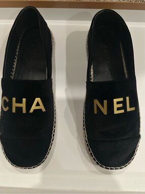 CHANEL Black Suede Espadrilles with Gold Logo; Size 38